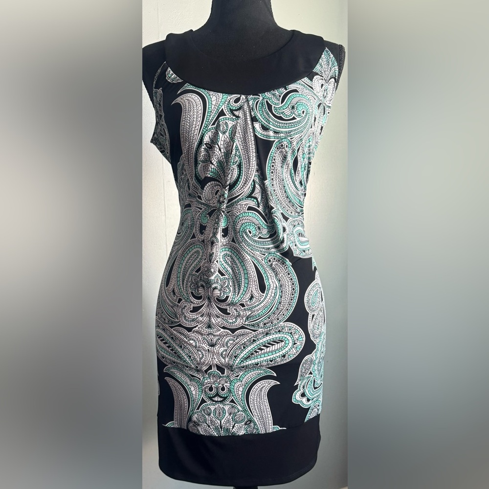 En Focus Studio polyester blend above the knee dress